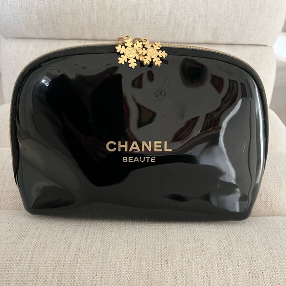 Handbags - CHANEL cosmetics bag
